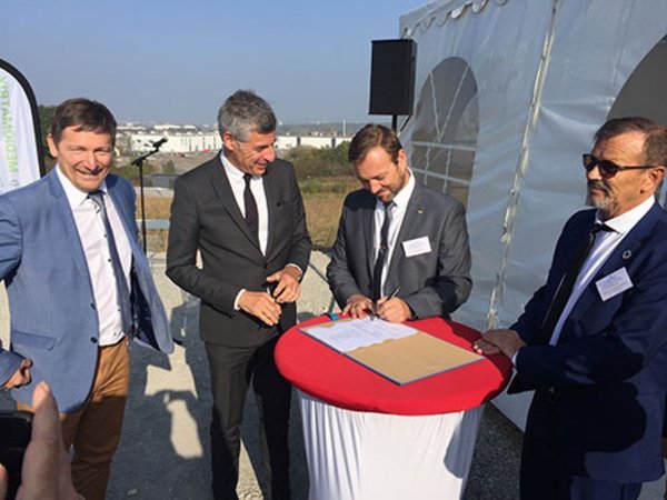 18 octobre 2018 : pose de la première pierre du futur datacentre mosellan